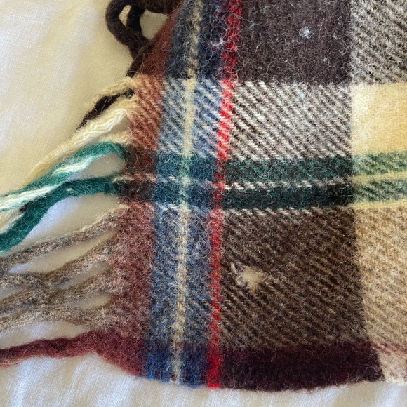 Pendleton Wool Plaid Blanket - Picture 2 of 2